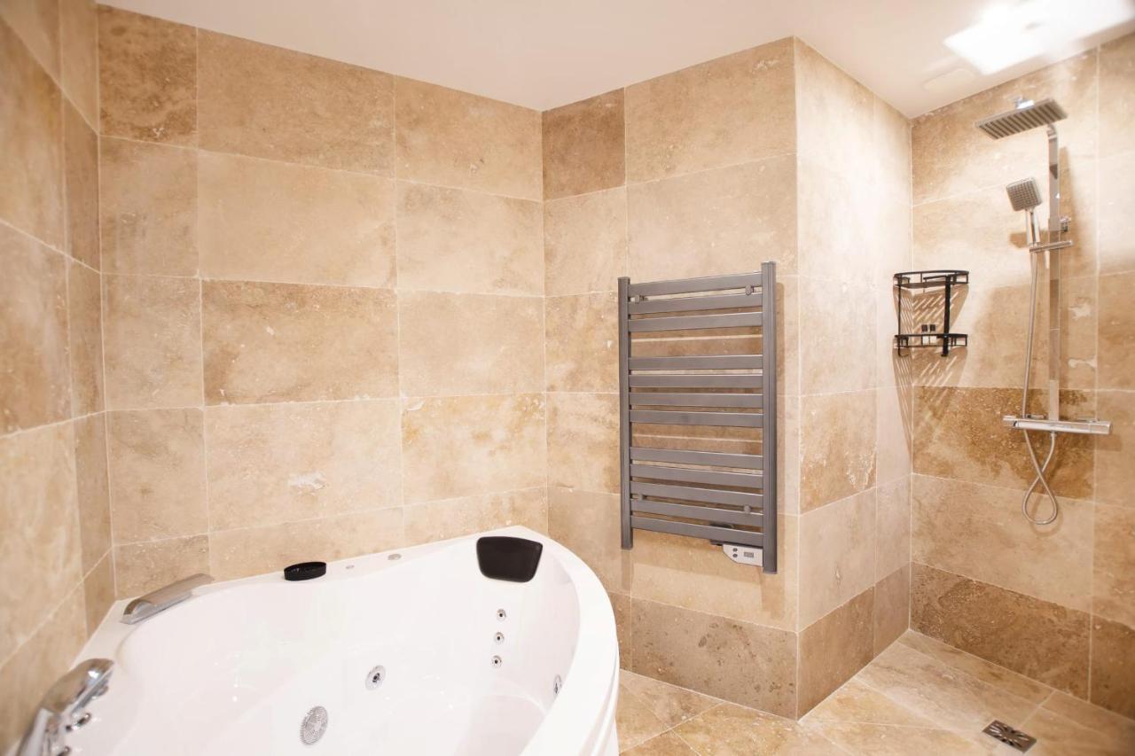 巴黎Guestready - Studio With Jacuzzi In The 10 Th公寓 外观 照片
